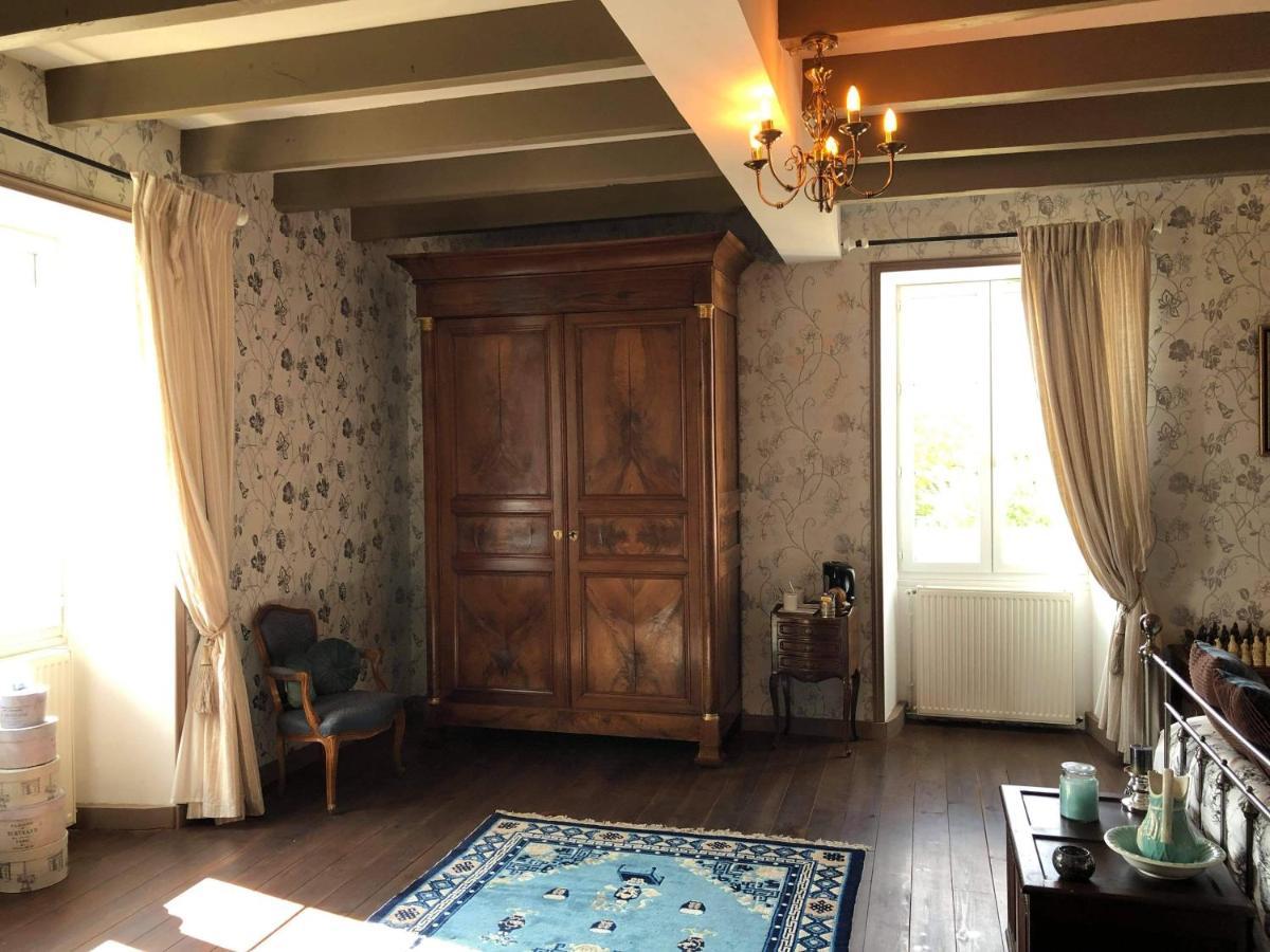 No5 Chambre D'Hotes Courcome エクステリア 写真